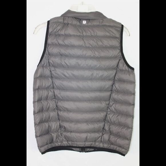 FABLETICS GRAY PACKABLE WOMENS SIZE M VEST 394975-47 - Picture 2 of 8